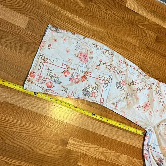 We The Free Eden Printed High Slouchy Flare Jeans Size 24S NWT - Picture 8 of 13